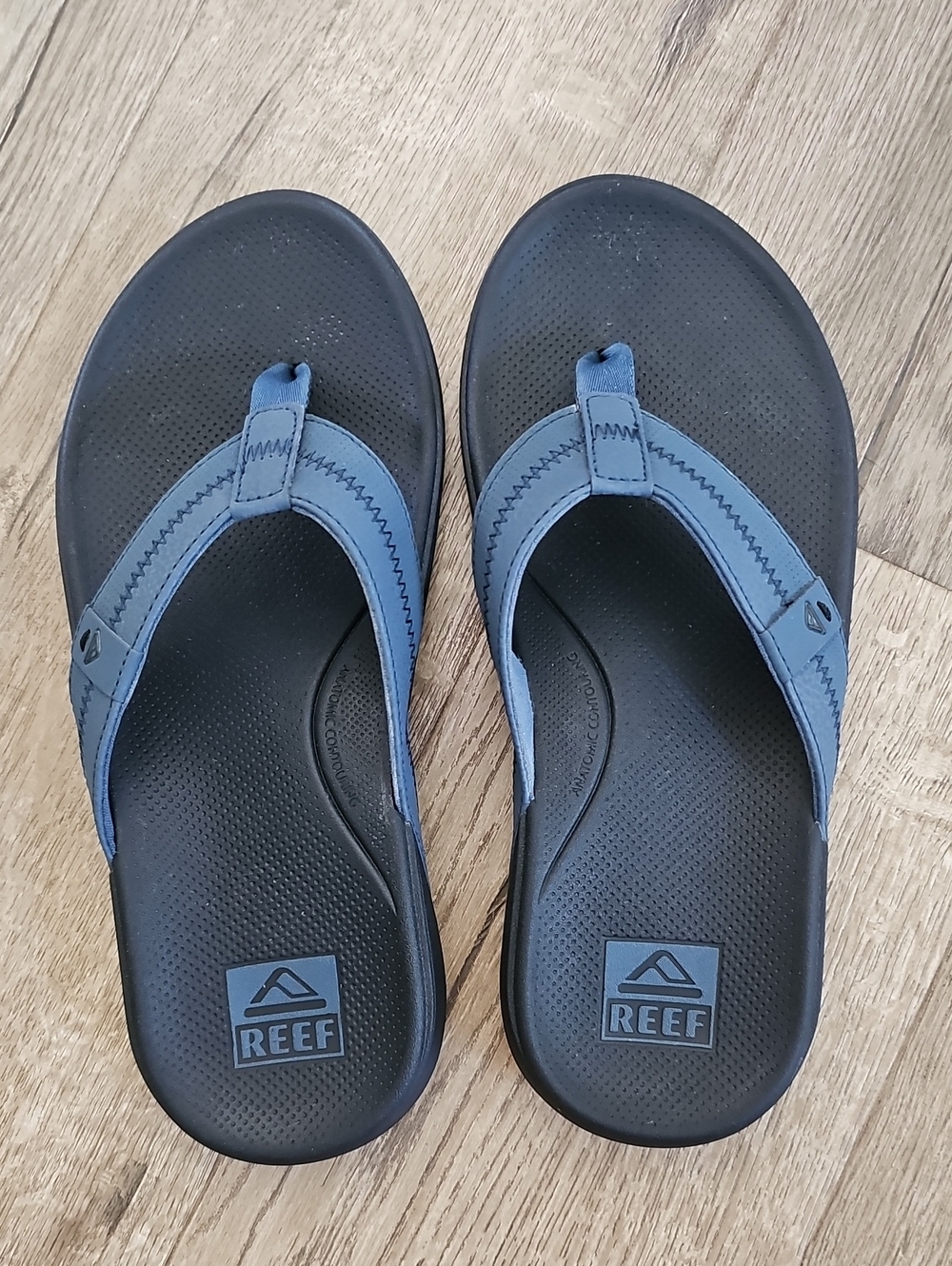 Men's REEF Flip Flops Dark Blue Cushion Phantom 2.0 sz 8 US